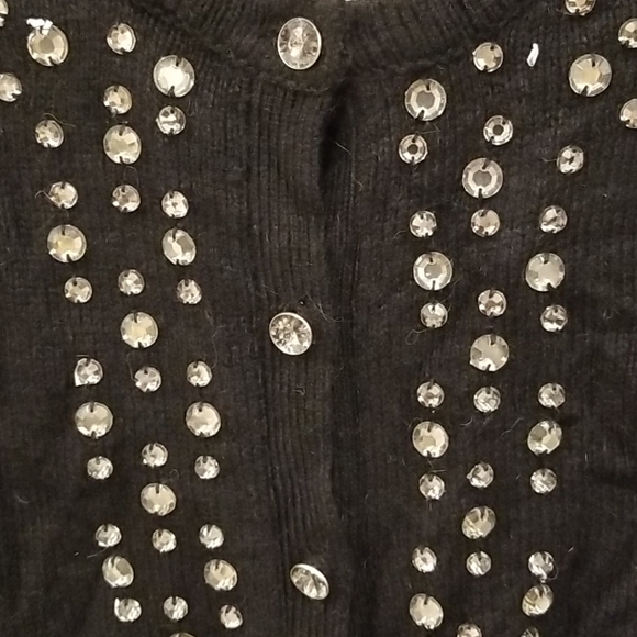 💕FOREVER 21💕 Black Button Up Cardigan Sweater - Picture 3 of 6